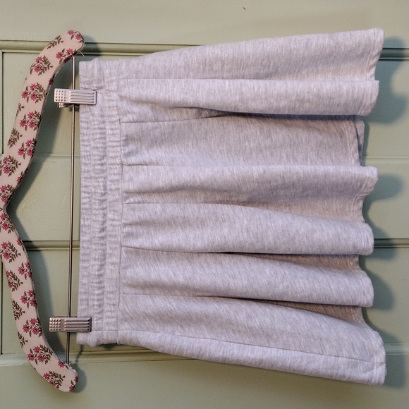 Women's No Boundaries light grey pleated cotton drawstring cheerleader s… - Picture 5 of 5